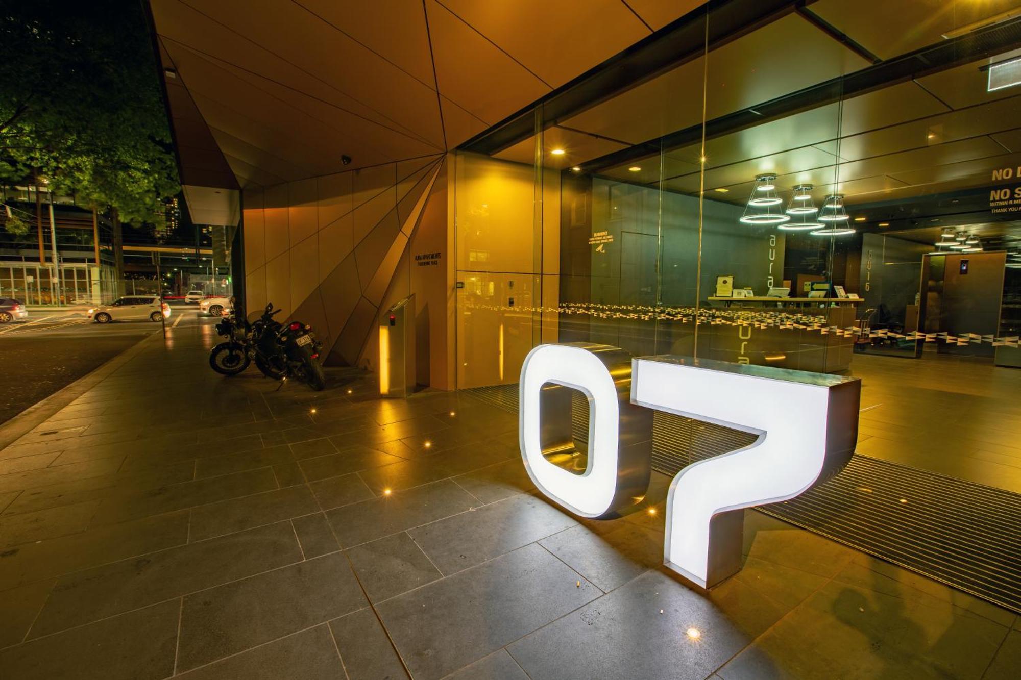 Flinders Luxury Penthouse Lägenhet Melbourne Exteriör bild